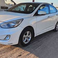 اكسنت للبيع خليجي موديل 2015 السعر 115 وبيها مجال بغداد الامين الثانية...