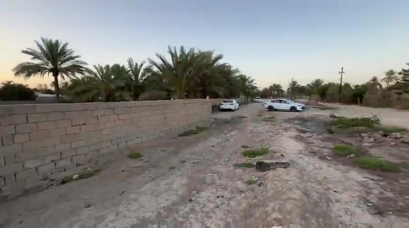 🚨بلاش سعر مناسب جداً 
دونمين معة بيت عرصه بناء قديم 

في منطقة أبراهيم الخليل خلف جامعة بابل 

طابو زراعي سند 25 تحويل مباشر 

متوفرة كافة الخدمات 

للاستفسار اكثر الاتصال ***********
