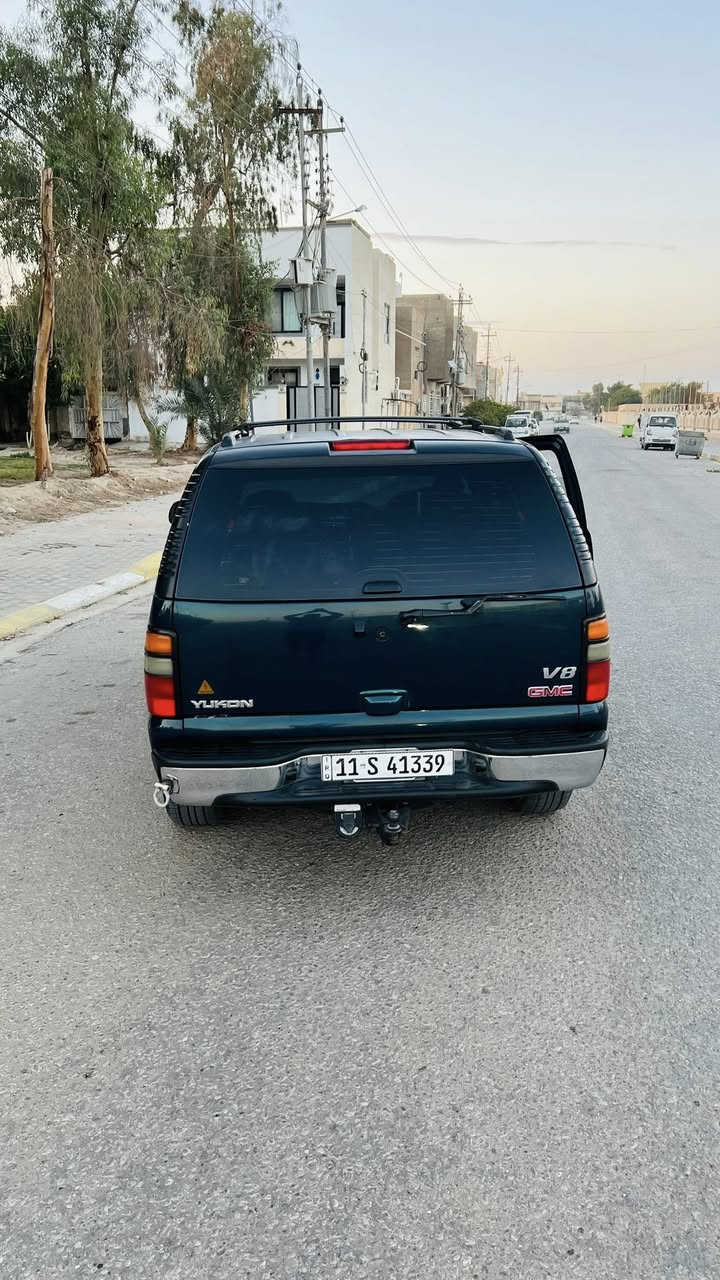 السلام وعليكم جمسي 2005 بتره مكفولة كفالة عامه من الحادث والصبغ بيهة جراد قليل رقم بغداد ب اسمي تحويل ثاني يوم
 مكينه 5300
كير 1000
  
لايت زنون العالي والناصي 
بيها منظومة غاز كامله وشغاله وياه كارت الشركة 
باتريي جديد 
تخم تأير 
السياره داخله هزه ورقم انكليزي جديد 
كشن كهربائيه 
التبريد تحكم جهتين خلفي امامي 
مري شفط مع اشاير بالمري
كاميرا خلفيه
كاعيه السياره مدوشمه جلد جديد 
السعر 140
الاستفسار الاتصال على الرقم *********** خاص مغلق مكاني بغداد البلديات
