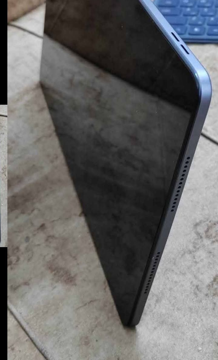 ايباد هونر باد 9 ذاكره 256 بل كارتون جديد و ويا كيبورد مكاني حله تفاصيل ***********
