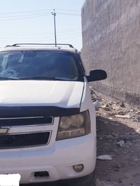 تاهو طويل مديل 2011لبيع او مراوس فرق اب ادوات  سياره حلوه رقمها كربلاء...