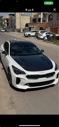 مساء الخير  كيا ستنكر 2019 Gt2  فول مواصفات حادثها قطعة وحدة فقط بدون ...