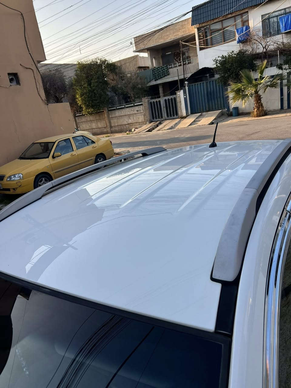 السعر 157 وبيها مجال رجاء ً اقراء تفاصيل وخابرني
السلام عليكم للبيع فقط نقد بدون قسط او مراوس 

توسان موديل 2014 رقم اربيل باسمي هزة وسنوية جدد 

لايتات زينون عالي ناصي 

طخم تاير + ويل كب كروم 

ماشية 147 الف 

كير مكينه بشرط سبانه ما مضروبه 

تبريد وتدفء بشرط 

داخل جوزي 🤎

بدون صبغ بدون ضرر كفالة عامة حتى دعاميات ( فقط بيها مكان كارت ومكان بارد )

السيارة مال بيت وكلها كفاله 

مكاني موصل الايسر 

***********
واتساب موجود 

السعر 157 وبيها مجال لشراي
