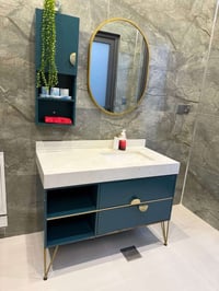 دولاب ومراية • نضيف بلا عيب • السليمانية