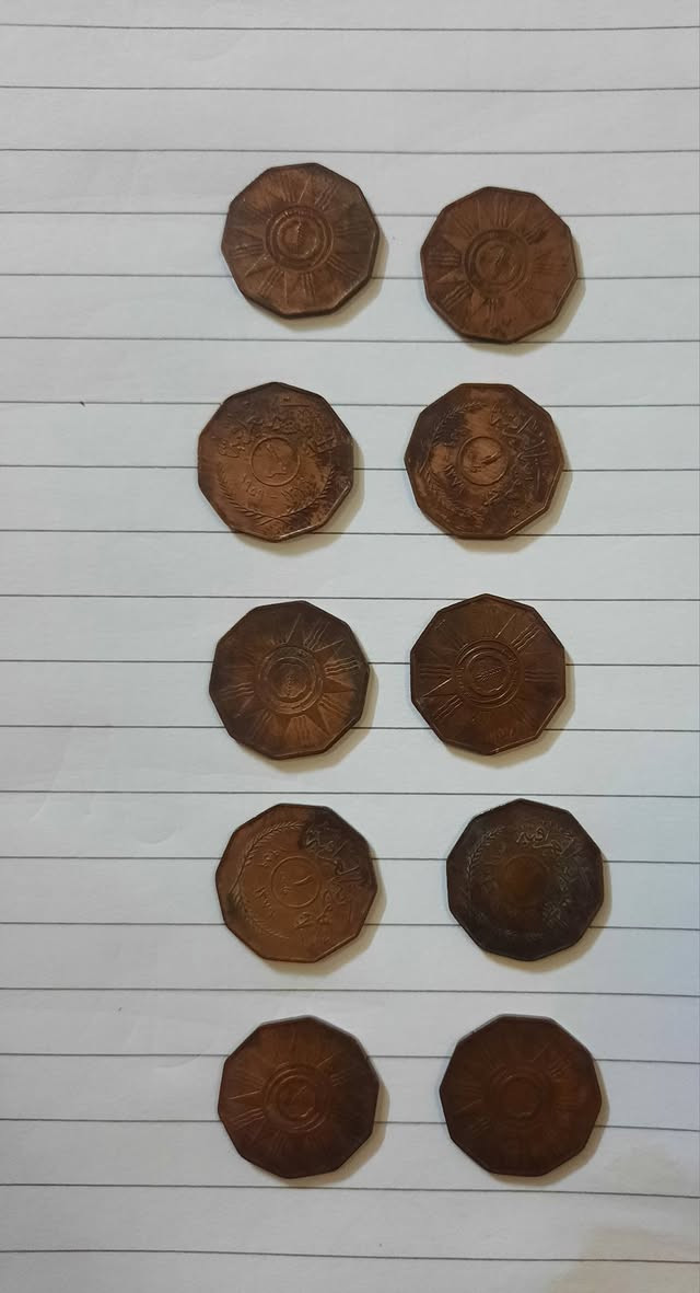 عملات عبد الكريم قاسم للتواصل  ***********
مجموعة عملات قديمة زمن ١٩٥٩ زمن عبد الكريم قاسم 
١٠ عملات نحاسية قيمة ١ فلس 
٢ عملتين قيمة ٥ فلس 
١٢ عملات قيمة ١٠ فلس 
اجمالي العملات :- ٢٢ عملة قديمة 
سعر المجموعة :- ٣٥ الف 
مكان التواجد :- كربلاء المقدسة / شارع النجف 
للتواصل عل  الرقم :- ***********
