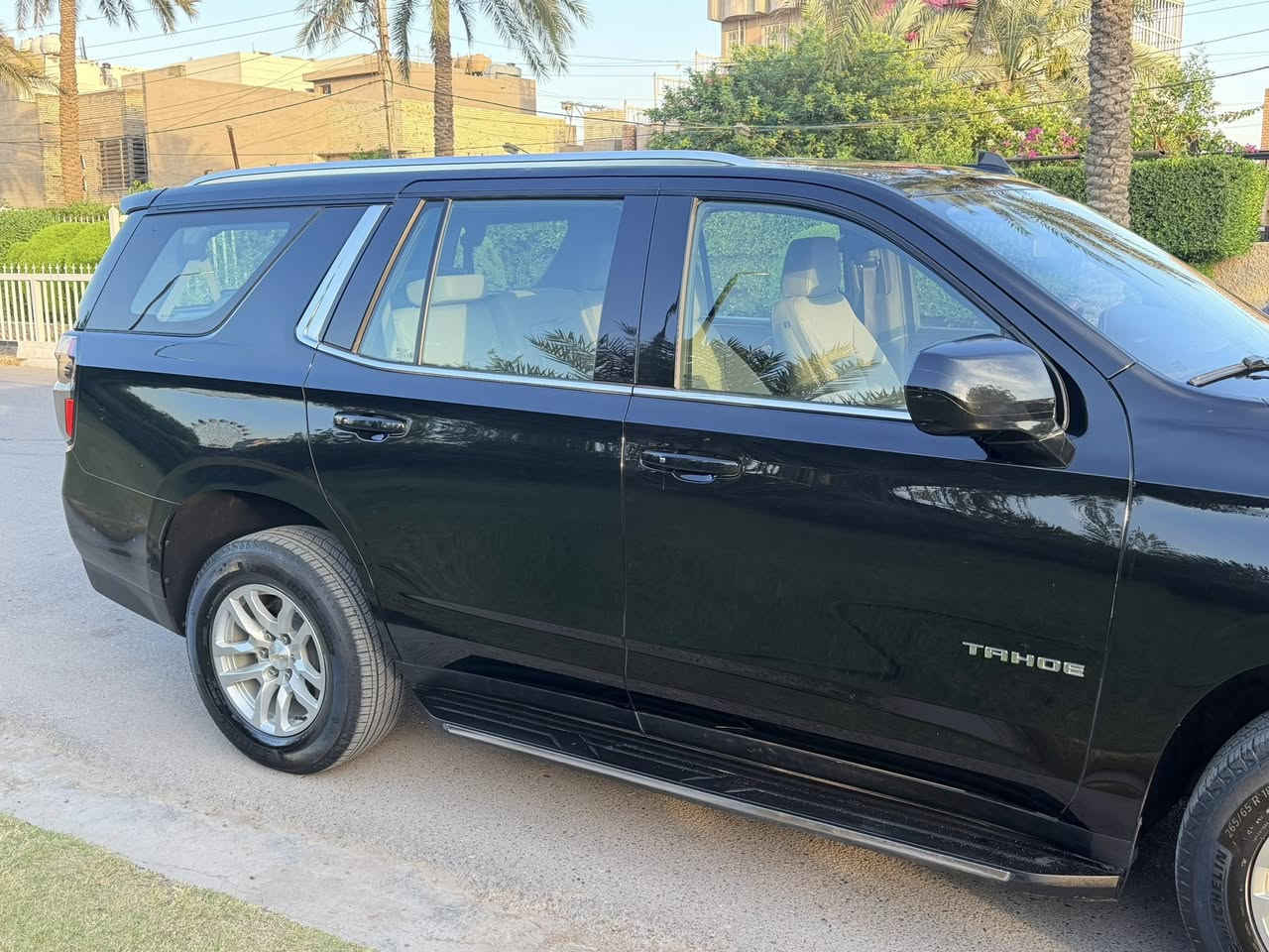 السلام عليكم  
النوع شيفروليه تاهو 
الموديل 2023
الفئه Ls خليجي وكالة المنصور 

كفاله عامه من صبغ وبارد وميكانيك
عدا قطعه مبدله وكاله
المواصفات
رادار 
ثلاجة
بصمه
داته شو 
حساسات اماميه خلفيه 
رادار امامي 
مانع تصادم 
تحديد مسار 
رادرات جانبيه 
كامره خلفيه دواره
ثلاث قطع تبريد 
شاشه اعطال
سايد بريك دكمه 
تحكمات ستيرن 
كرسي كهرباء 
لد نهاري 
زنون اصلي 
تشغيل عن بعد

السياره ادامه دوريه داخل شركة المنصور

مكان السياره بغداد حي جامعه

السعر 415ورقه 

***********
