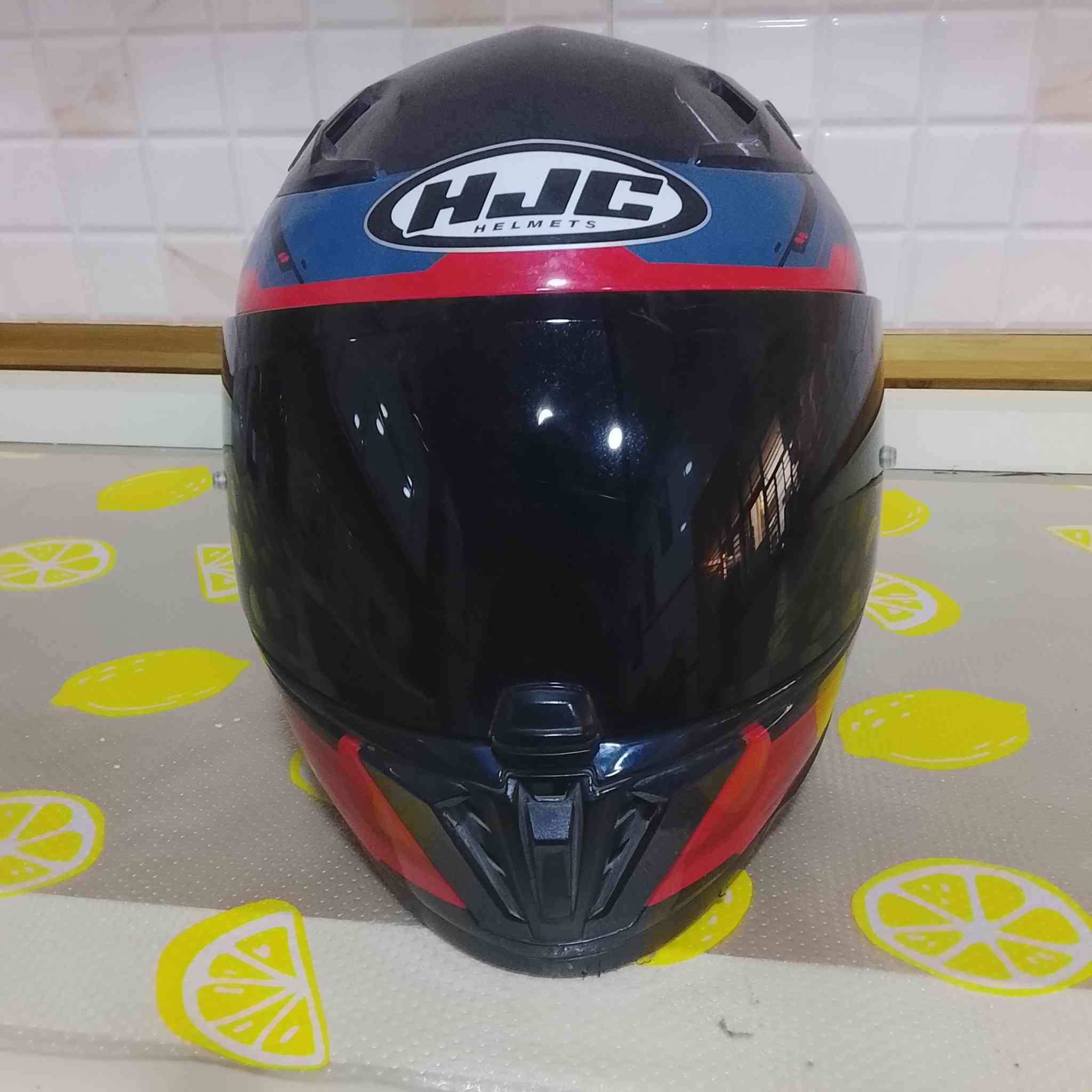 سلام عليكم شباب خوذة هيجز اصليه للبيع
الإستفسار***********
