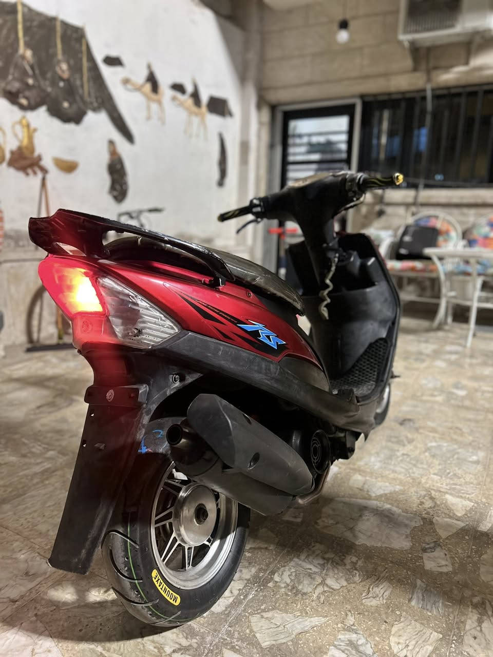 سلام عليكم
ماكس عدله للبيع الدراجه كدام عيونكم خلقه واخلاق
عليه تزويد رياضي خارجي . شلعه ومعدل هاون . الدراجه كامله مكمله مابيه اي نقص افحص واقتنع وتاخذ . السعر 750 مكاني بغداد الغزاليه .هاذ رقمي للتواصل .رجاء اذا مو شراي لاتتصل وتعبني.***********
