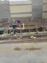 نجار قالب متفرغ حاليا شعندك اشتغل بيت مدرسة بناية 07860385745 بيه واتس...