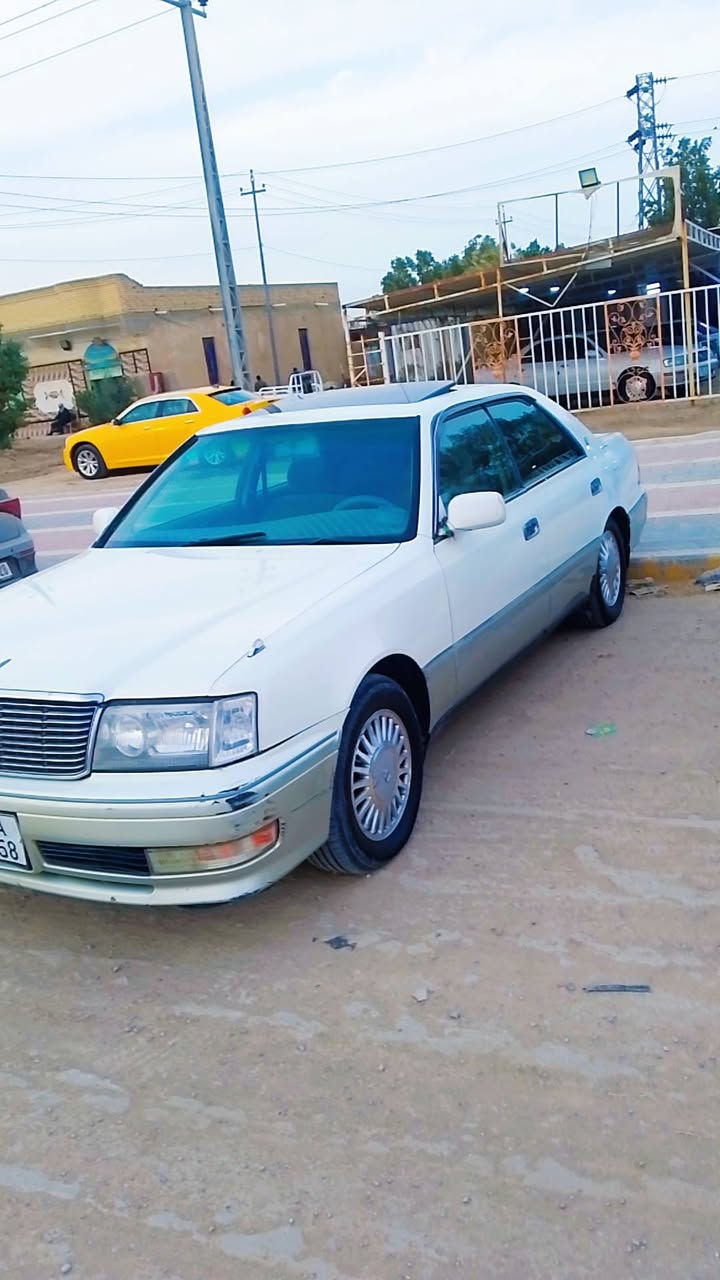 السلام عليكم راس الثور للبيع رقم انجليزي بصره بسمي مقفوله العيب الشرعي محرك وكيرحداده تبريد تخم تاير رقم الهاتف ***********سعر95وبيه مجال
