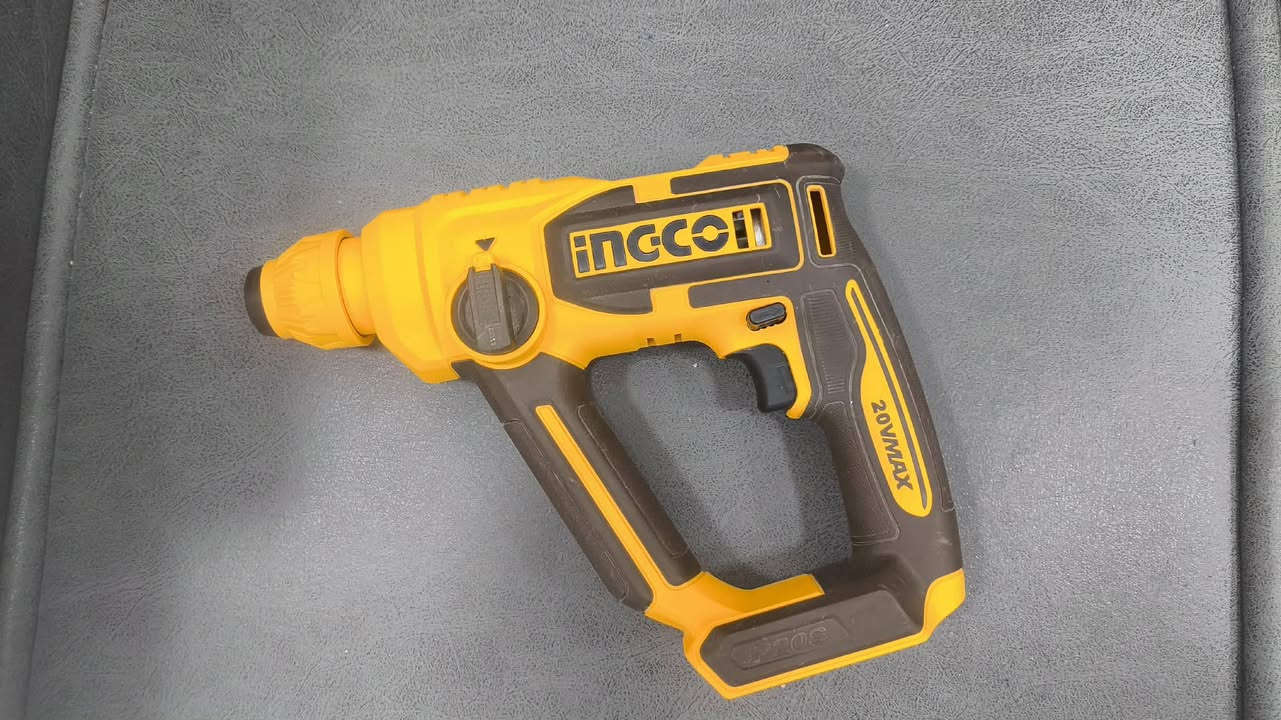 مميزات دریل INGCO قوة عالية وأداء ممتاز بالحفر قبضة مانعة للانزلاق وثبات عالي أثناء الشغل
يتحمل الشغل القوي والاستخدام

مميزات دريل INGCO قوة عالية وأداء ممتاز بالحفر

نظام شاكوش قوي للحفر بالكونكريت

***********

مستخدم حوالي سبوعين فقط الدريل بدون ملحقات فقط براين تجي ويه بدون بطاريه وشاحنه

سعر 50 الف قفل

بغداد لزعفرانيه شارع الكهرباء
