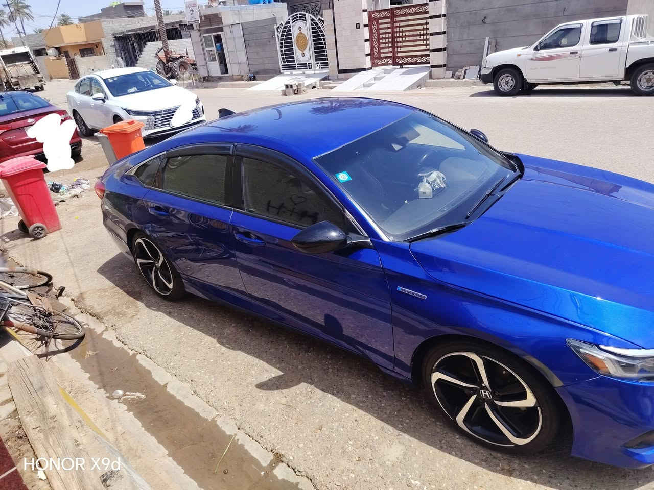 السلام عليكم اخوان هوندا اكورد 2022 هايبرد للبيع السياره كير مكينه صدر تبريد تايارات كله جديد جاهزه كل نقص مابيهه صور الحادث بالمنشور الشراي يتصل ويدلل *********** الرقم بي واتساب هم مكاني ديالى بعقوبه السياره رقم بغداد باسم اخويه تحويل مباشر مكاني ديالى بعقوبه
