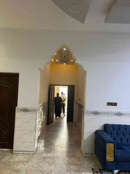 البيع بيت في ابو خصيب عويسيان قرب علوة الكوفه وقف سني مساحه 400
الحديقه والكراج 200 متر
الطابق الاول غرفتين وصاله ومطبخ وديوان وكراج 
الطابق الثاني غرفتين 
مسجل اجار سنوي 300 الف 
سعر 160 مليون على شارع تبليط مباشر 
***********
