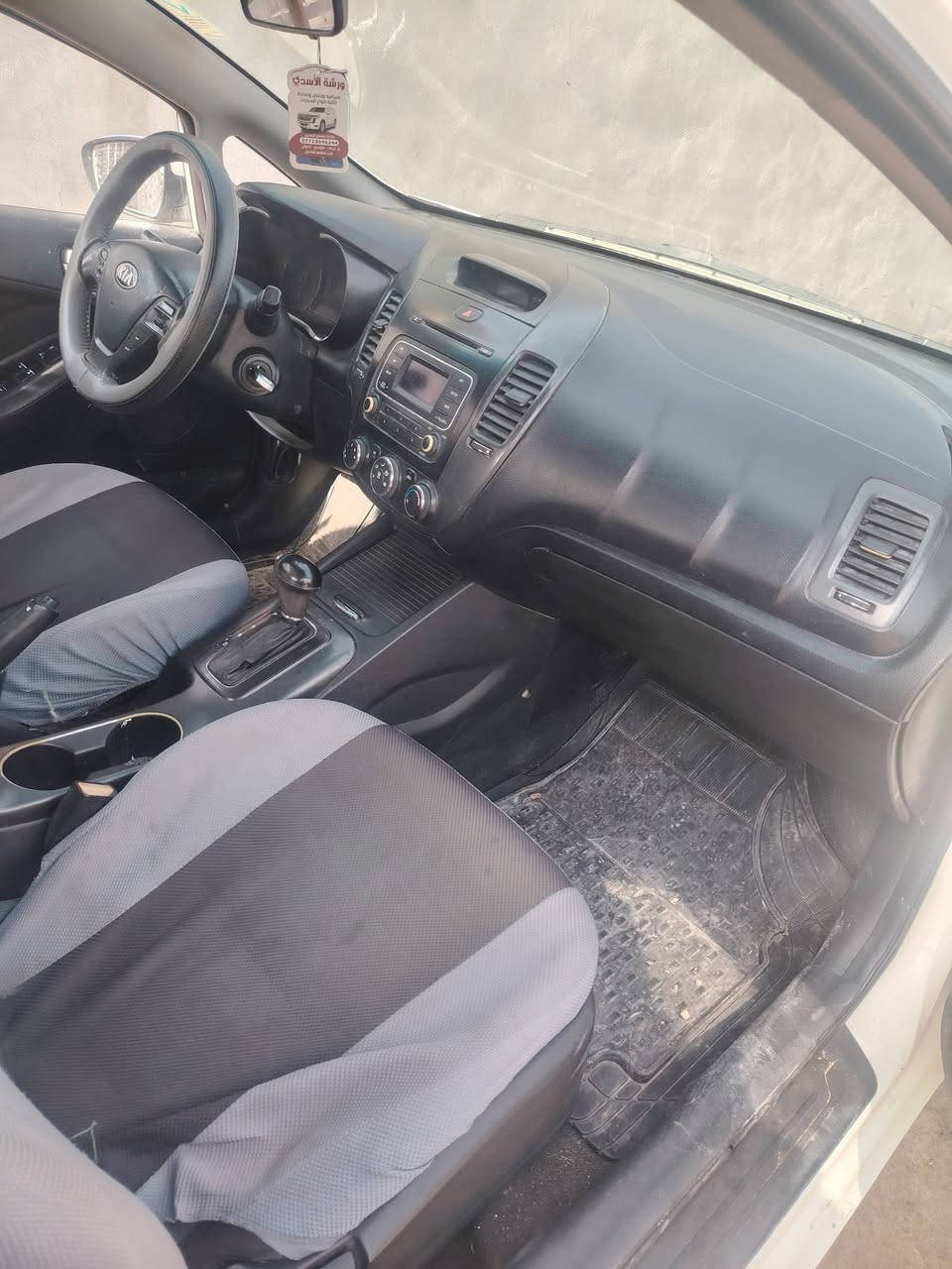 كيا سيراتو ٢٠١٤ أبيض خليجي رقم اربيل الماني وكاله تحويل بيه سونار مرفق كل التفاصيل السعر ١٠٥ وبيه مجال لاتصال ***********
