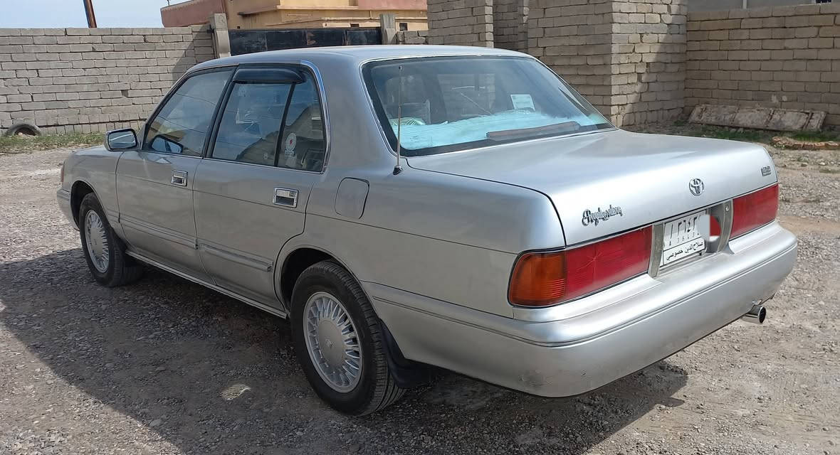 السلام عليكم ارنب للبيع موديل 1992 يسار اصلي مرشوشه جماليه بدون دواخل بدون معجون طخم تايرات جدد صدر جديد سياره مال جناي الشرعي بل شرقاط مكاني الشرقاط السعر 70 وبيها مجال للشراي
زين/***********
اسيا/***********
