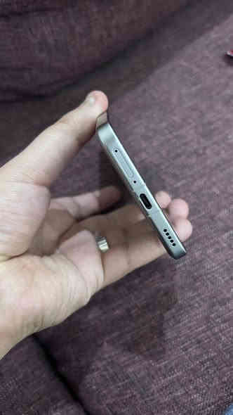 السلام عليكم 
شاومي 14t pro 
العملاق من شركة شاومي ذاكرة 512
تردد الشاشة 144hz
مستخدم اخو الجديد وصل الشراء موجود يوم 22/5
للبيع بسعر 550 الف قفل
*********** بغداد المنصور
