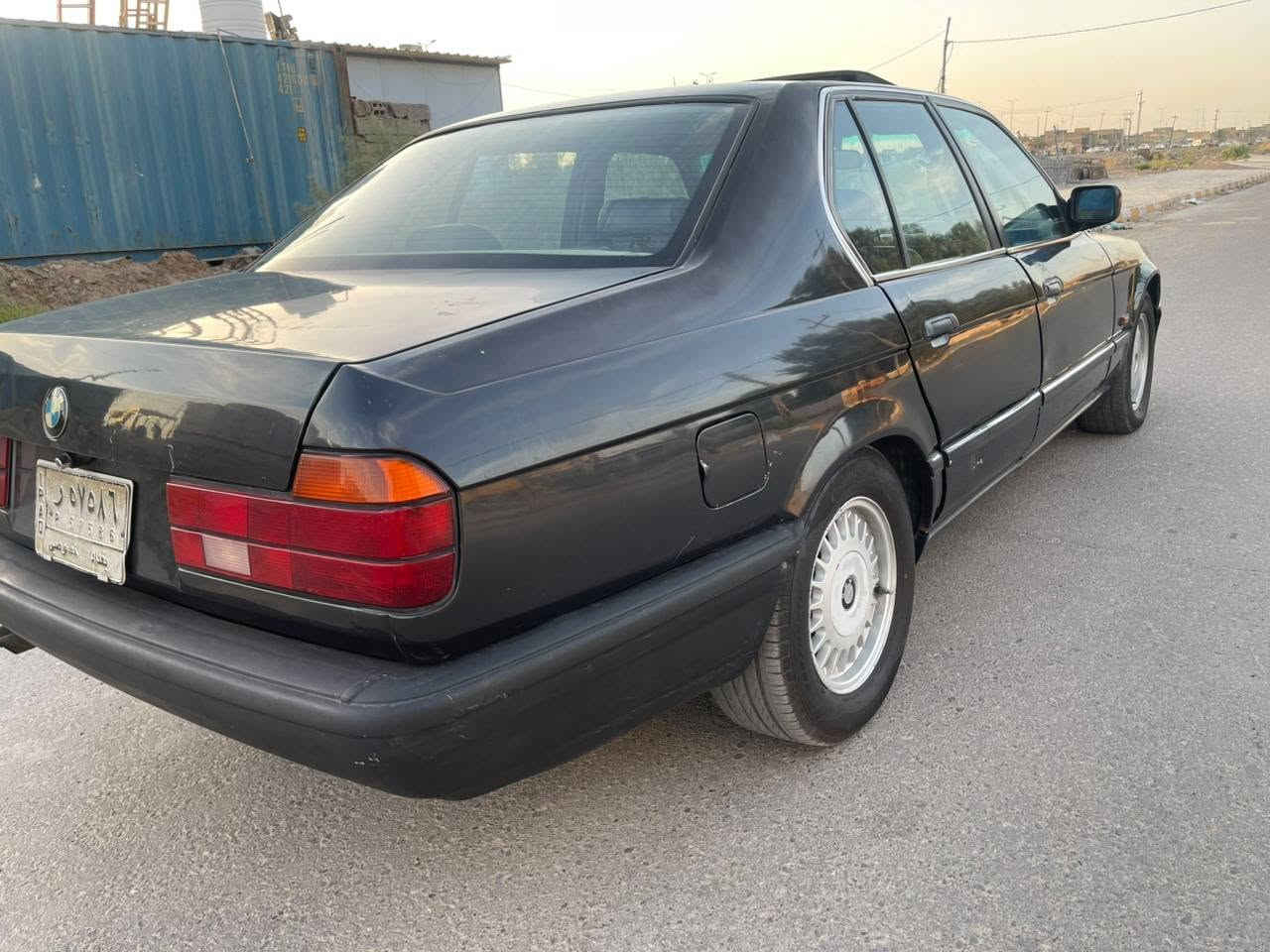السلام عليكم بي ام لبيع مكان واسط رقم بغداد تبريت شغال سياره غاز بانزين سياره جديده موديل 1989تحويل مباشر سعر 40بيه مجال قليل ***********
