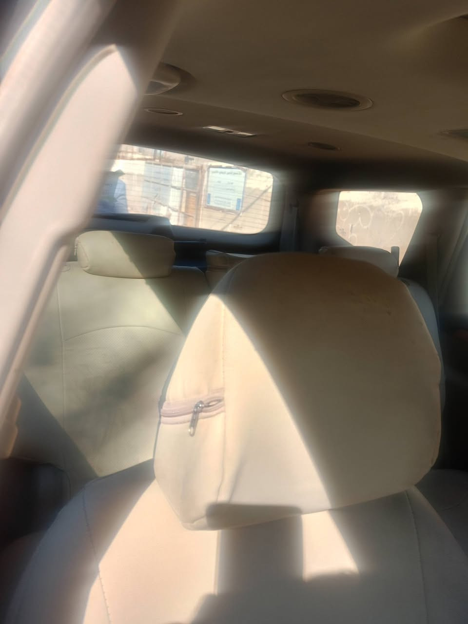 سلام عليكم
كيا موهافي موديل2012 خليجي مرغوب 

رقم بغداد 

تو ويل موضح بلصور محرك 6سلندر ٣٨٠٠ مكينه مامفتوحه ستندر وشرط جديدة  السياره عليها ادامه كامله بلكات فيتبم نوزلات ذن الامور شرط مال وكاله شادلها الاصليات سيارة جديدة  ونضيفه كلش مال جناي احله من الصور

السياره بدون حادث السونار واضح

(البياع شراي لايوصلني فقط الجناي) 

 المواصفات: فول واحد ع واحد 

فتحة سقف

7راكب

3قطع تبريد

تدفئة كشنات

حساس خلفي

كامره خلفية

كراسي امامي تحكم كهرباء 

تحكمات ستيرن

مثبت سرعة

صندوق شفط

مري شفط

بصمه

ماشية بحدود ال ٢٠٠حقيقي

باقي بيه مواصفات هواي العنوان الديوانية مركز

رقم الهاتف ***********

((السعر 148 بيع مستعجل ))
