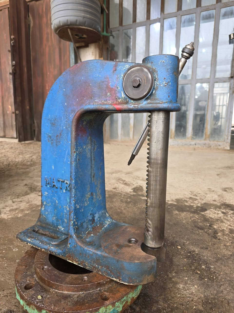 بريص يدوي للبيع هاتف *********** مكاني بغداد
