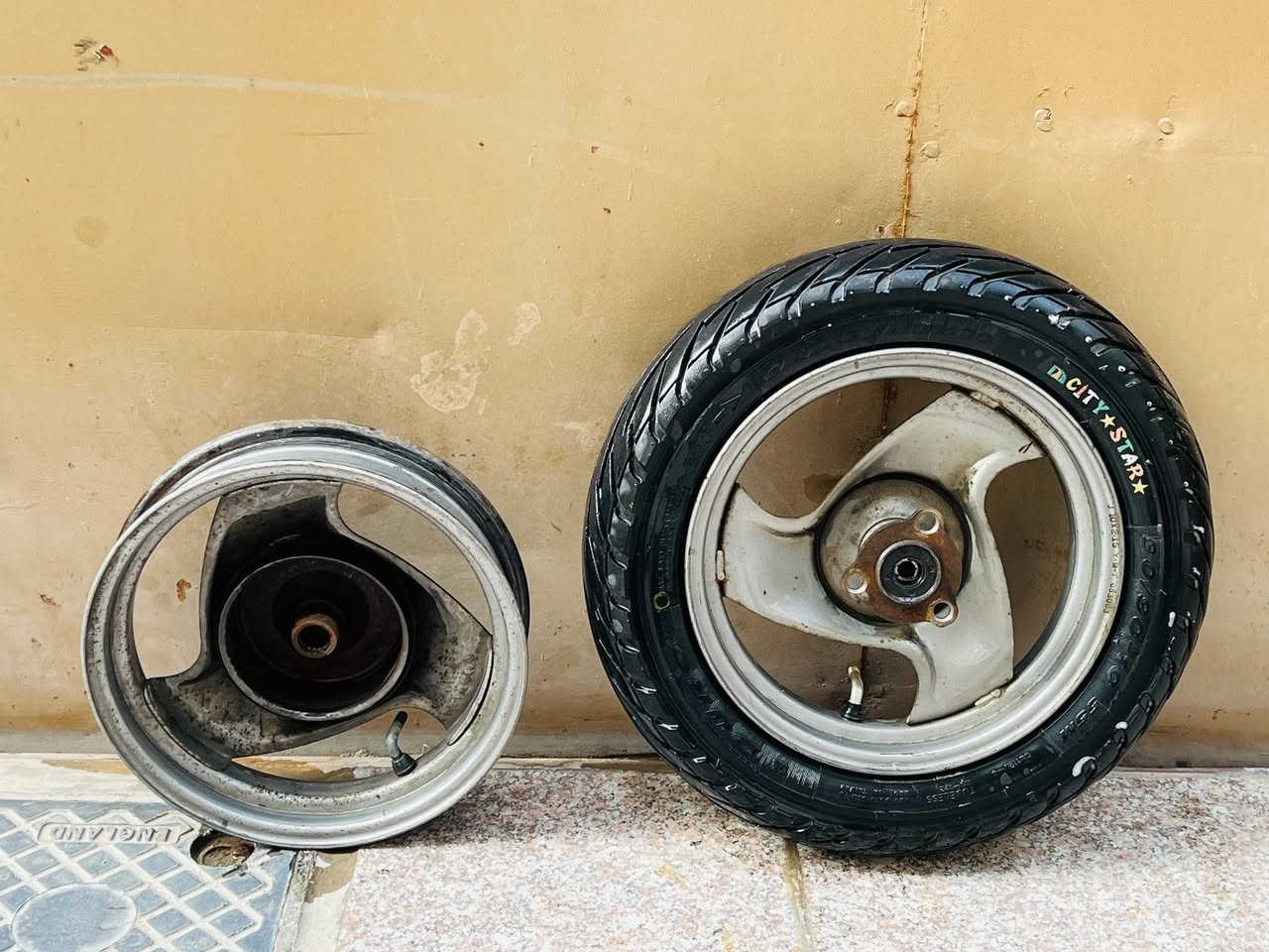 ‏للبيع 65￼


**إذا كنت صاحب هذا الإعلان وتريد حذفه لأي سبب، رجاءا أرسل رسالة إلى الدعم الفني**