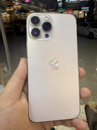 للبيع  ايفون 13 برو ماكس  اللون الذهبي  الذاكرة 512 البطارية 92  الجها...