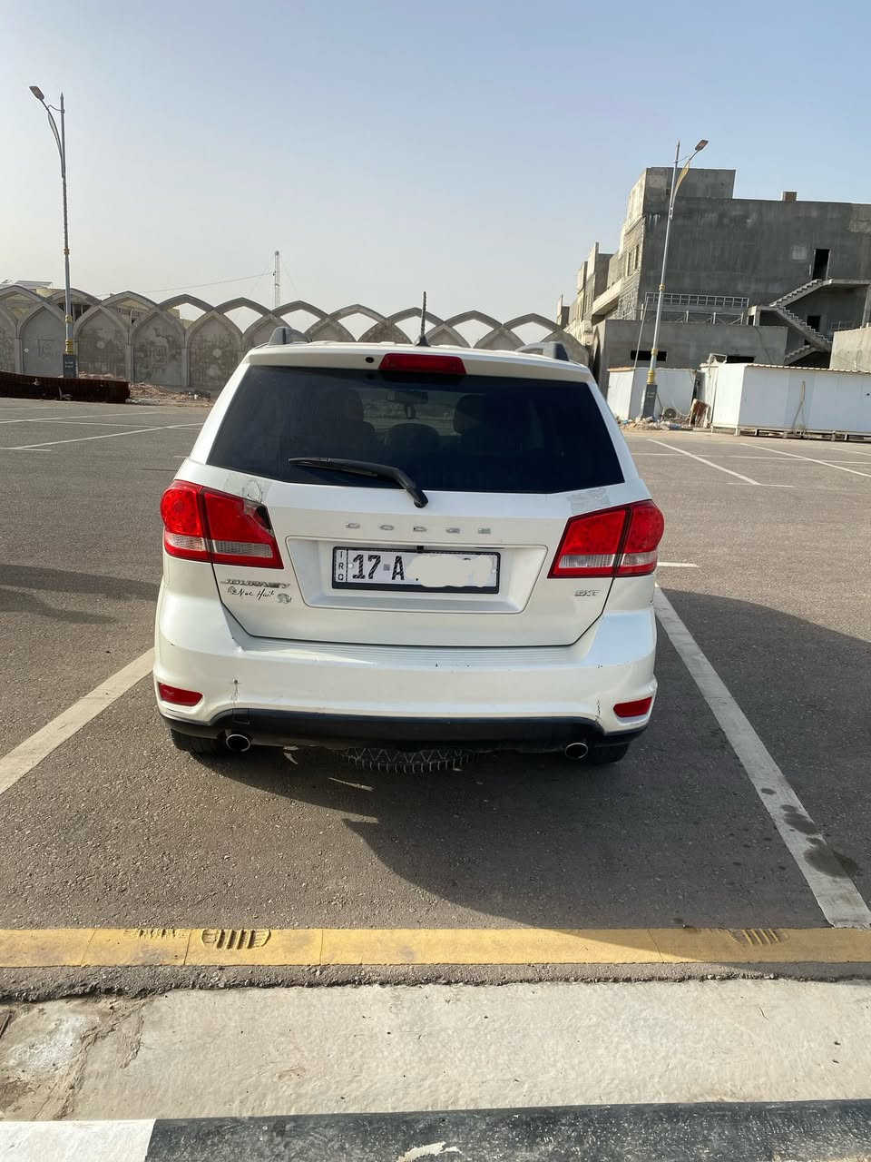 سلام عليكم دودج جورني 2015 3600V6 راديتر هيمي ثلاث سراوات السونار مرفق ويه الصور
المواصفات 

١-كشنات لون بيجي قماش

٢-سستم صوت alpine 

٣- شاشة كبيرة بلادية

٤-ويل ١٩ مالـGT بلادي

٥-دخول ذكي فقط تلمس الباب تفتح وحدها

٦-خروج ذكي بس تفتح باب السائق او الراكب تفتح الكل  

٧- مناخ منفصل بين السائق والراكب 

٨- انارة داخليه لد متحرك  

٩- بصمة تشغيل

١٠-ثلاث بصمات

١١-هيتر بالمري الجانبيه

١٢-هيتر بالستيرن 

١٣-تدفئه بالكشنات الأمامية 

١٤-كشن السائق كهرباء

١٥-كامره دواره 

١٦- بلوتوث/AUX/CD/USB

١٧-أوامر صوتيه

١٨-ثلاث منافذ جداحه 

١٩-لايتات الدشبول اوتو تشتغل بالليل

٢٠-اللايت الناصي والعالي لد والقديمات موجودات

السياره تبرديها هذه الصيف سويتله إدامة ينعش الفؤاد والتدفئه هم كذلك السياره مبدل طابوگه والسياره حدادية جديدة السعر 148 الرقم ***********
