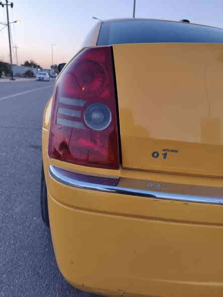 سلام عليكم اوباما 10اصل  اربع جوكات  سياره خطه عماره بغداد  حلوه خير من الله كله شغال كير محرك اكسن حادثه جاملغ الامامي اليمن والجاملغ الخلفي بي حار كد شبر ومعمر اهلالات الخلفيه الباقي كله مكفول السعر 120وبيها مجال بصيط الموشراي رحمه على والديك لاتكسر بحلال العالم ابالك سعر اتصل على الرقم  ***********
