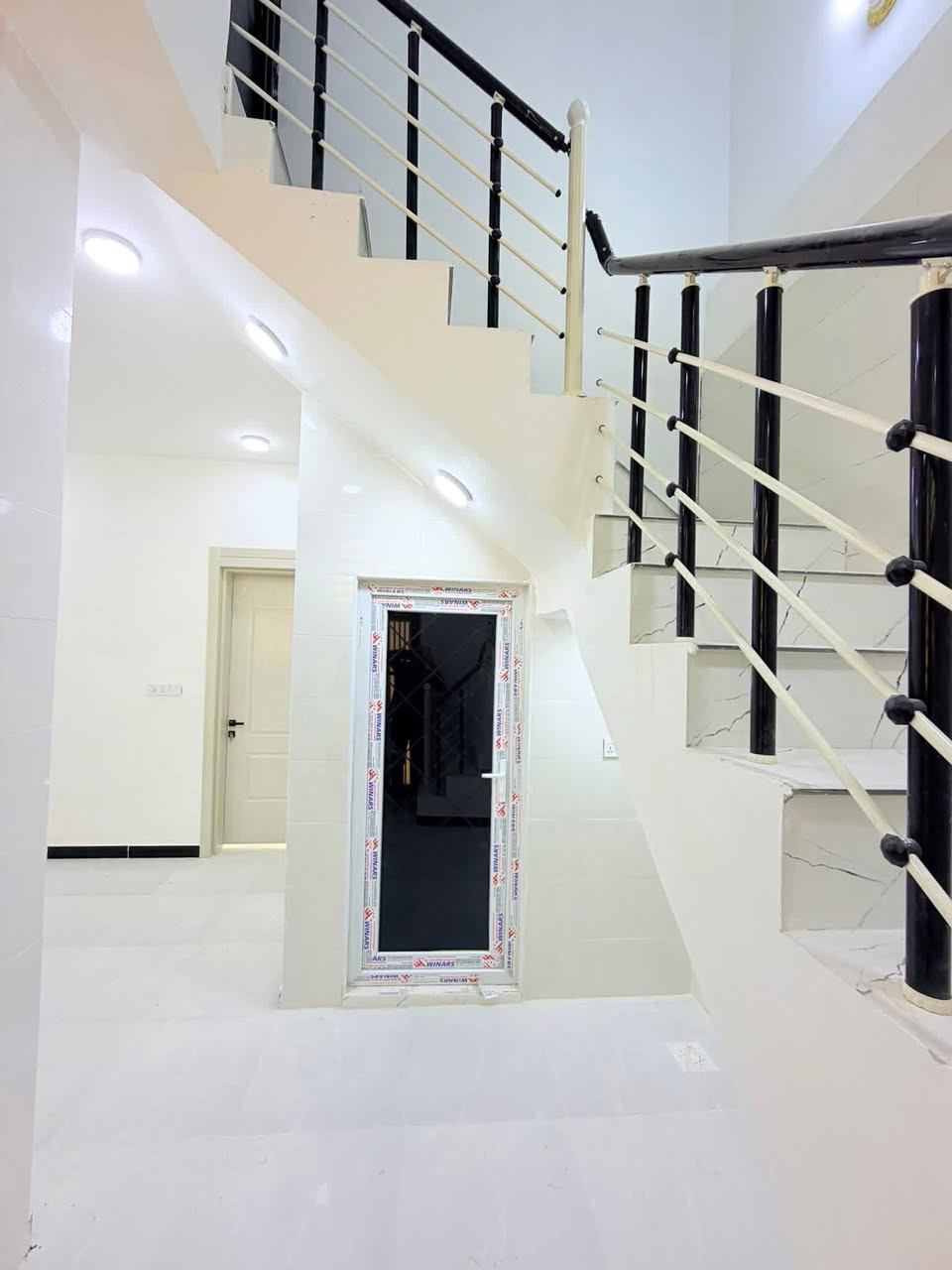 سلام 🙋‍♂️
#دار_مساحه_٥٥_م ركن 

طابو زراعي سند ٢٥ صرف

حي ميسان #شارع ٦٠ خلف سكله الكرعاوي 

بناء ممتاز 

درجه اولى 

 
وتساب ***********
