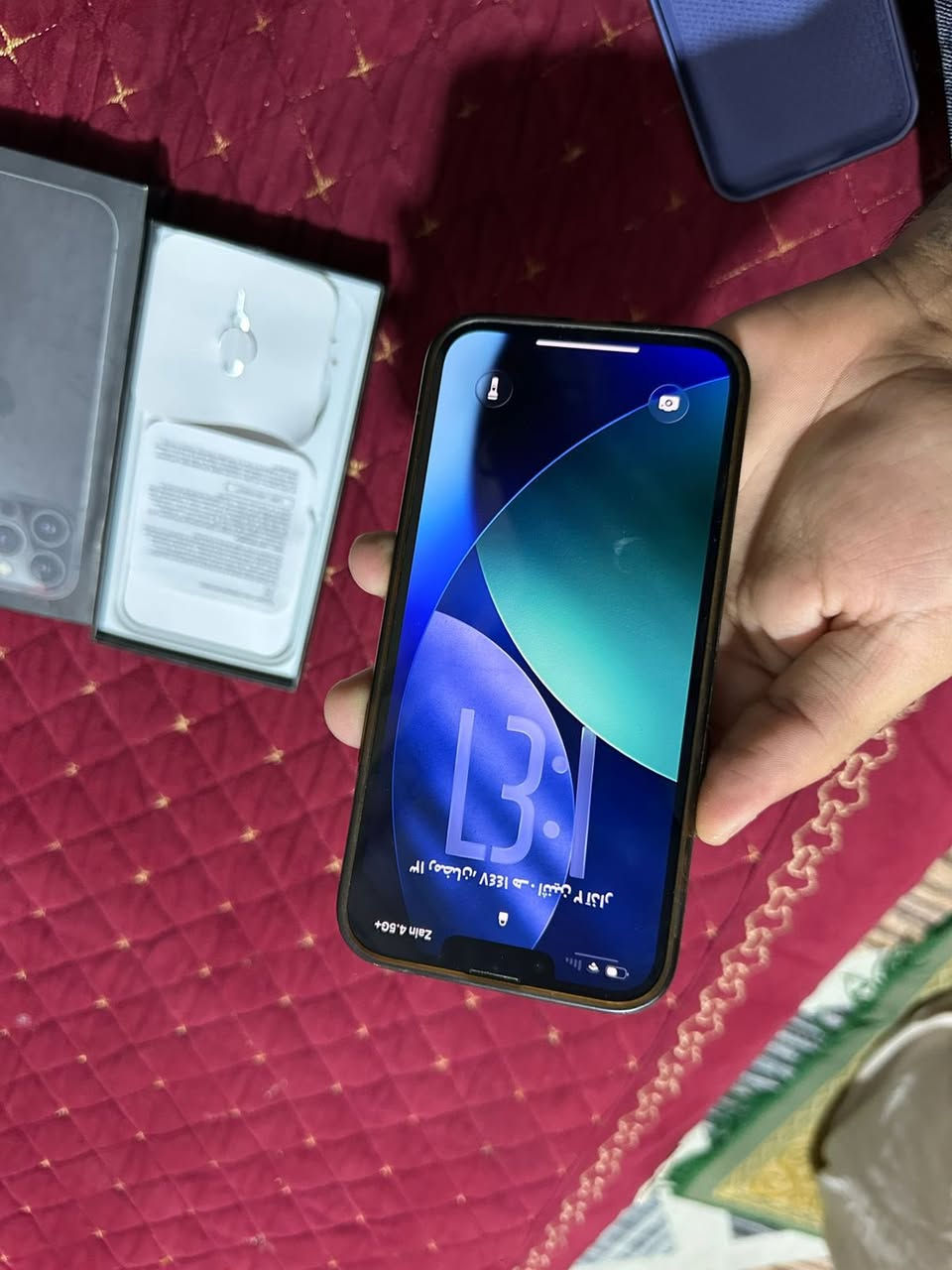 البيع 13 برو ماكس ذاكرته 256 بطاريته 74 كفيلكم العباس انسى شي اسمه شحن مستحيل ينزل بسرعه شي خاف بالك ارقه الاجهزه ال13 برو ماكس تجي
نفحص ع اخر حبايه متواجد وتساب سعر 650
بلّغ رقم الهاتف ***********
