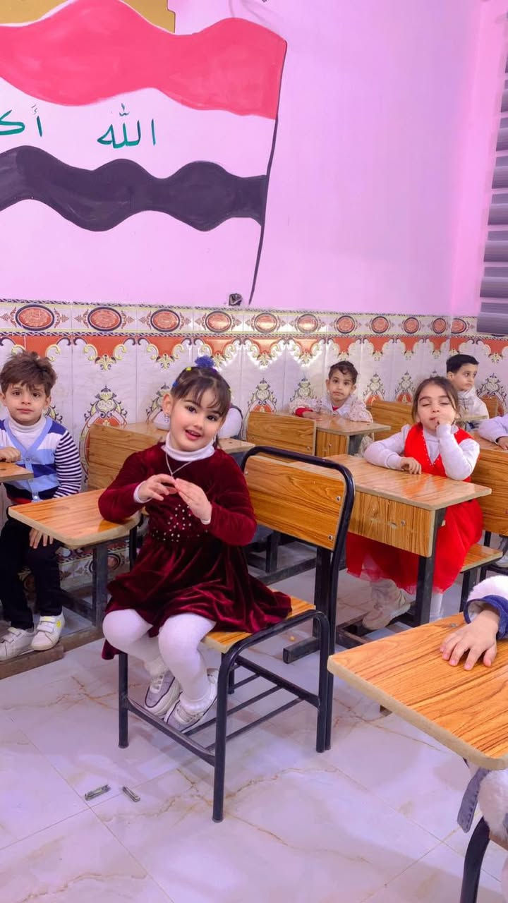 اهلا وسهلا بكم في روضه ومعهد النجاح والتفوق الاهلي 
نستقبل الاطفال من عمر ٢ الى عمر ٦ سنوات 
تحضيري روضه تمهيدي 
توجد كاميرات اوون لاين 
كادر متميز ذو خبره 
***********معهد 
***********روضه
حي البتول /مقابيل منتزهات حي البتول /قرب جسر المشاه
