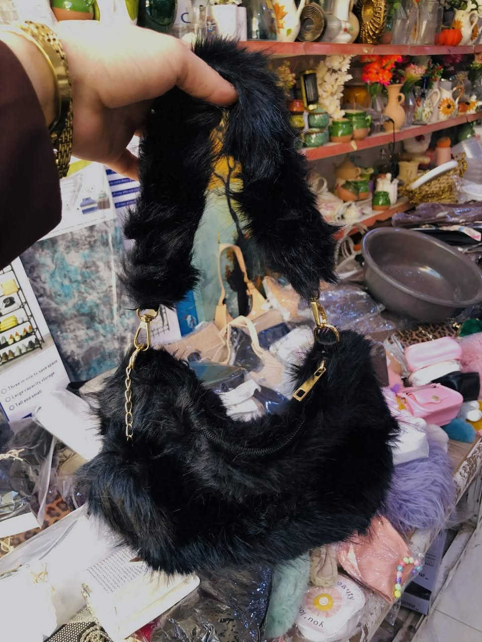 باری تازە جانتا ئافرەتان  4هەزار خوار جوملە بازار
گەیشت سەردانمان بکەین  خوار جوملە 4000دینار 

زیاد لە 100مۆدیل جانتا ئافرەتان گەیشتووە  4هەزار‌

مەیکرە بە 10هەزار بۆ 12هەزار 

ئەو ھەرزانیەی لێرە ھەیە لە ھیچ شوێنێ تر نیە 

 هەموو رەنگێک و مۆدیل  بەردەسته زیاد لە 100مۆدیل ئێستا گەیشتووە تەنها 4هەزار 

زوو سەردانمان بکەین دوای گلەی مەکەین بۆ هیچ کەس نە گەیاندمان هەیە و نە حجز کردنمان هەبە 

ناونیشان : سەیدسادق نزیک پردی قەرزاران یان نزیک مزگەوتی ئەوبەکڕی سدیق


**إذا كنت صاحب هذا الإعلان وتريد حذفه لأي سبب، رجاءا أرسل رسالة إلى الدعم الفني**