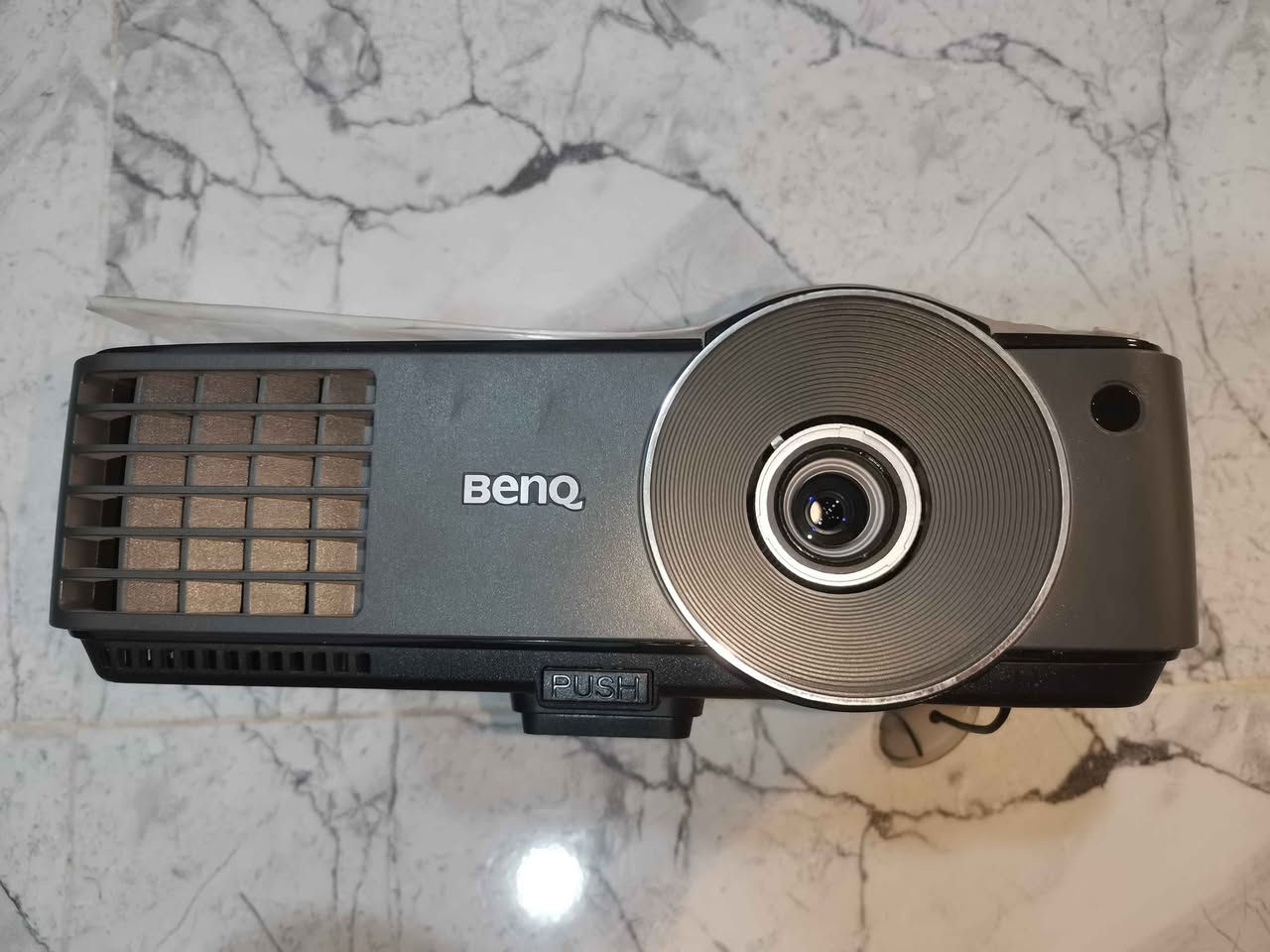 بروجيكتور BenQ MS502 أصلي*  
جهاز نضيف جداً، إضاءة قوية 2600 لومن شرط الفحص التوصيل مجاني موصل, نينوى


**إذا كنت صاحب هذا الإعلان وتريد حذفه لأي سبب، رجاءا أرسل رسالة إلى الدعم الفني**