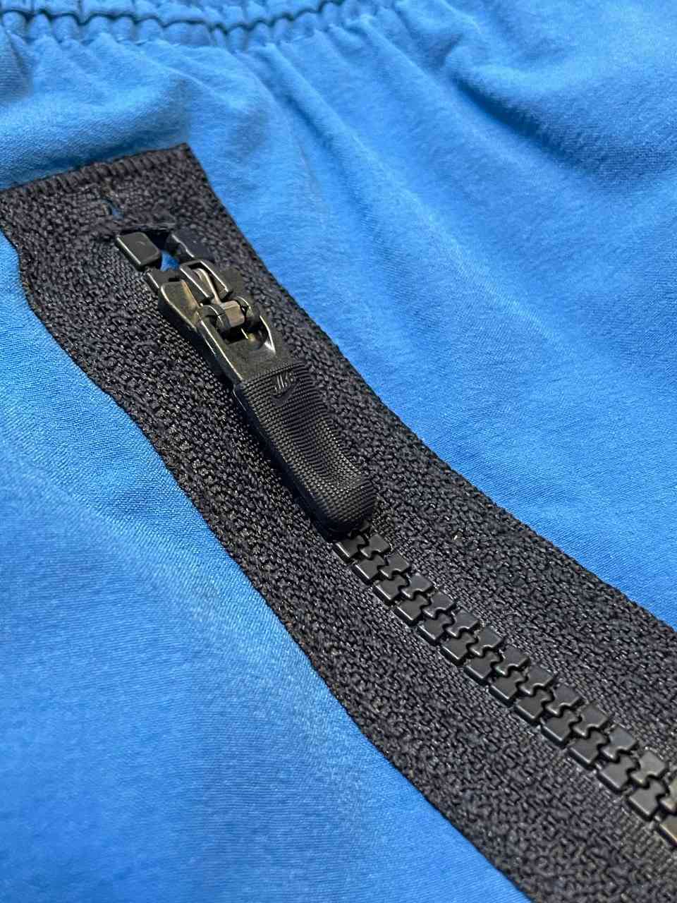 قمة الروعه ترهيم تيشيرت اكس لارج يلبس لارج ليكرا . بجامه جلاتين مع وتر بروف لارج . تريده كامل تريد منفصل عادي.


**إذا كنت صاحب هذا الإعلان وتريد حذفه لأي سبب، رجاءا أرسل رسالة إلى الدعم الفني**