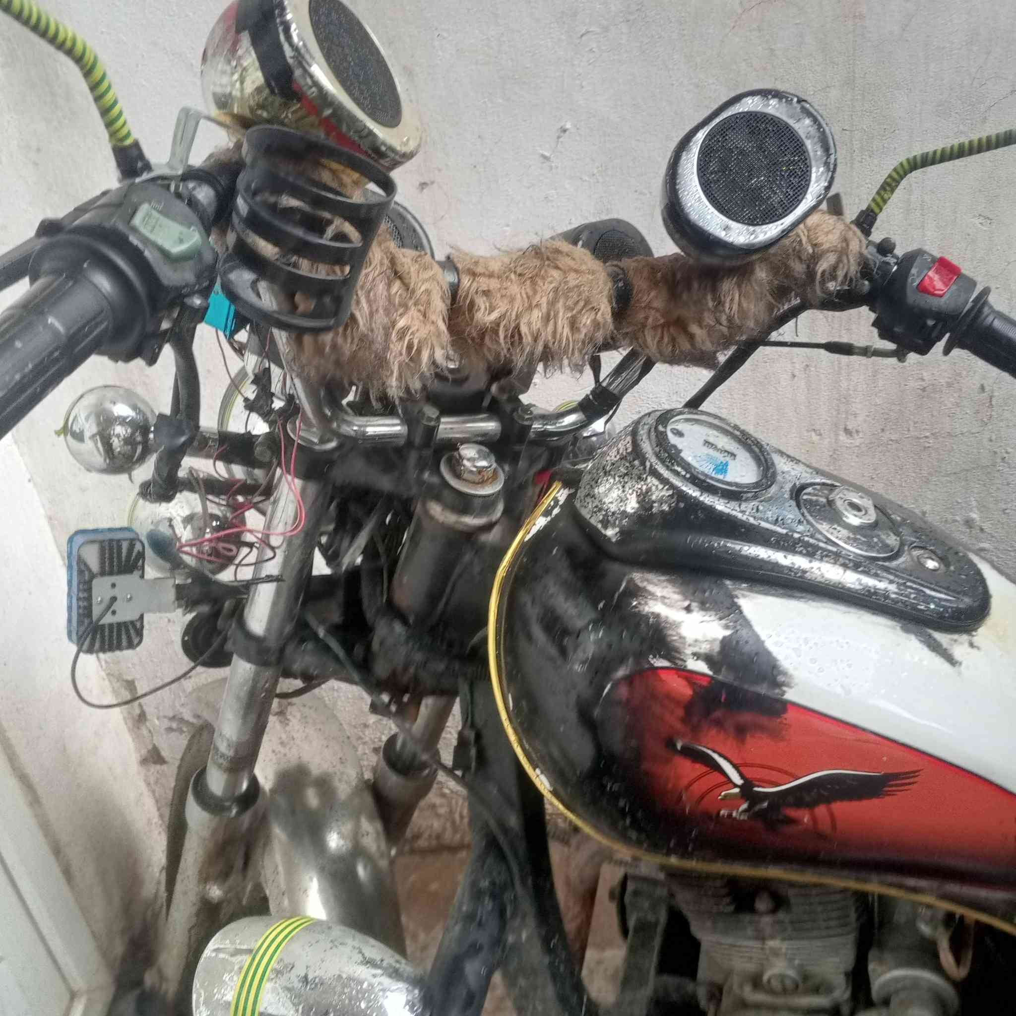 سلام عليكم للبيع ستوته 2020محرك 200كهربائيات كله شغاله سعر 1100بيه مجال مكاني  سليمانيه باينجان ***********بيه وتساب
