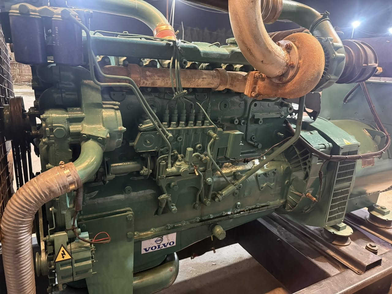 السلام عليكم
للبيع مولد فالفو ١٢٢ حجم المحرك اوربيه شرط لا تنقيص ولا تبخير

توليد 300 كيفي 

بم كهربائي فول حمايه 

العنوان واسط شارع القياده قرب المدينه المائيه

اللاستفسار ***********

يوجد خدمت توصيل جميع محافضات العراق
