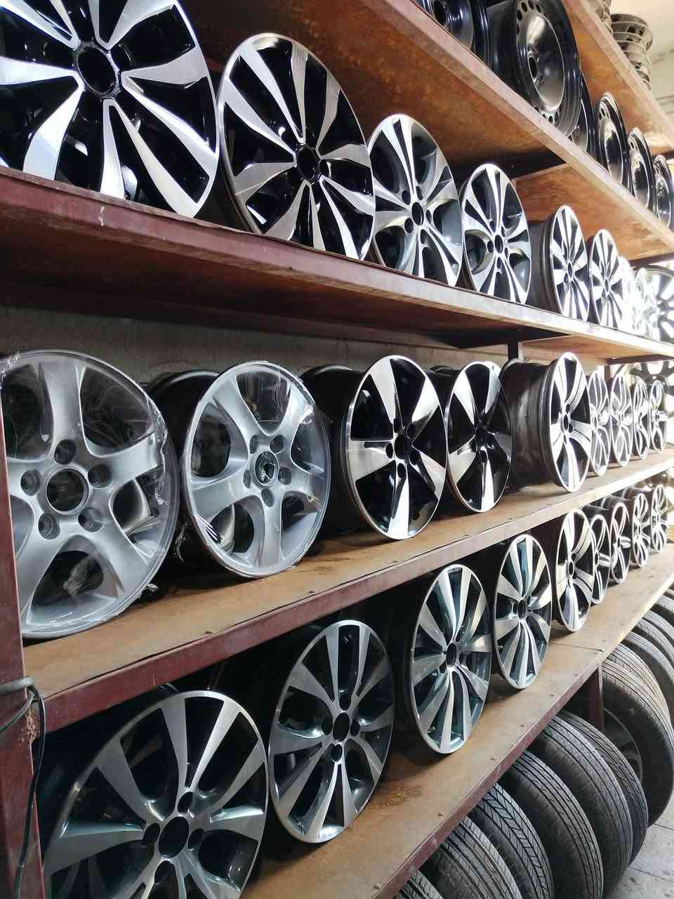 السلام عليكم
حسين الحداد لبيع وشراء الإطارات   
نوفر لكم الإطارات النادرة والمحيرة
العنوان 🚩:حلة حي الصناعي مجاور محلات سعد العوادي
واتساب☎️ ***********
