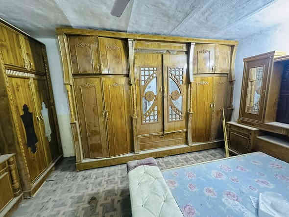 غرفه أخشاب نضيفه كلش والله  استخدام شهرين فقط 
تفاصيل اكثر أ تصاال فقط ***********
