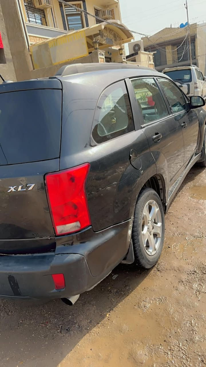 سياره سوسوكيXL7
موديل 2008
بسمي 
كير محرك مكفولات
تبريد ثلج
75 بيه مجال
***********
