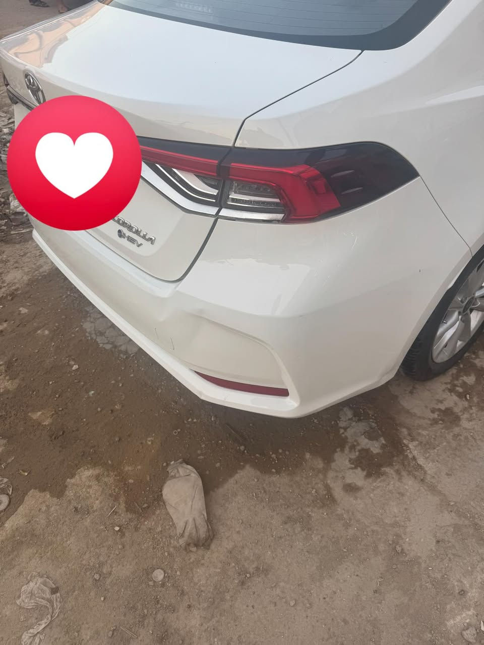 كورلا ٢٠٢٤
ماشية ٢٠  بيها رصعة بالدعامية  الخلفية و شخطين 
سعرها ١٤٥ وبي مجال بسيط حك الجية مكان الدورة 
***********. متوفر واتساب
