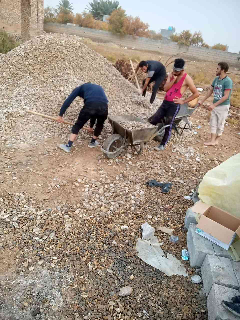 السلام عليكم /كادر عمل جاهز تصعيد مواد +تنضيف بيوت حدائق+ تفليش+ دفن نهري +نقل اثاث//معداتنه جاهزه
وسياره تجيك للبيت ماعليك بس الاتصال بالرقم ***********
