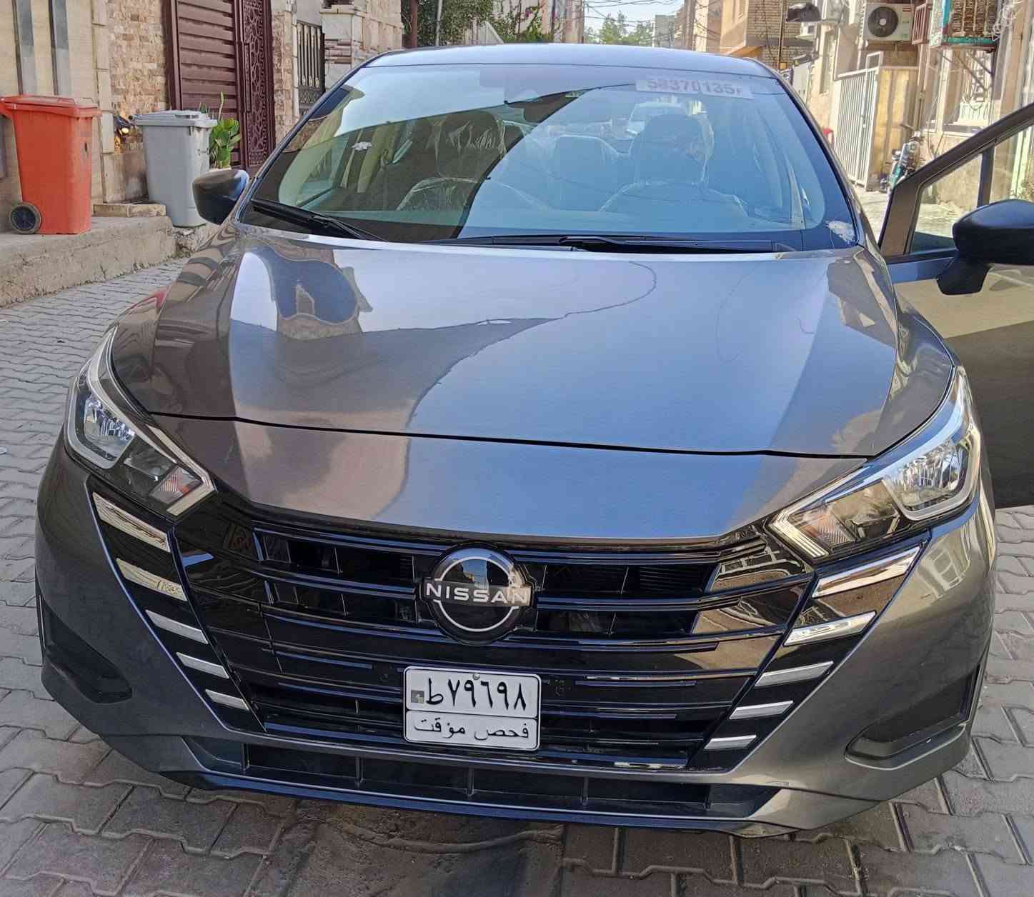 السلام عليكم
نيسان فيرسا فئه S موديل 2024
حادثها مقدمه السياره من جهه السيايق مبدل بيها بنيد وجاملغ 
بدون دواخل 
ماشيه 20 الف ميل
 جاهزه من كل شي 

موجوده ب بغداد اللعطيفيه رقم منفيس دخول جديد حره بأسمي 
سعرها 97 ورقه قابل للتفاوض بشي معقول 
للاستفسار الاتصال على الرقم ***********
