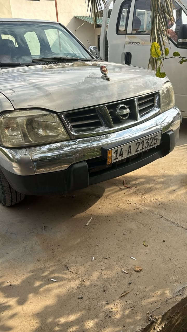 نيسان موديل 2013 رقم بصره بيه قطع صبغ سياره بسمي سعره 110 ورقه بغداد
***********
