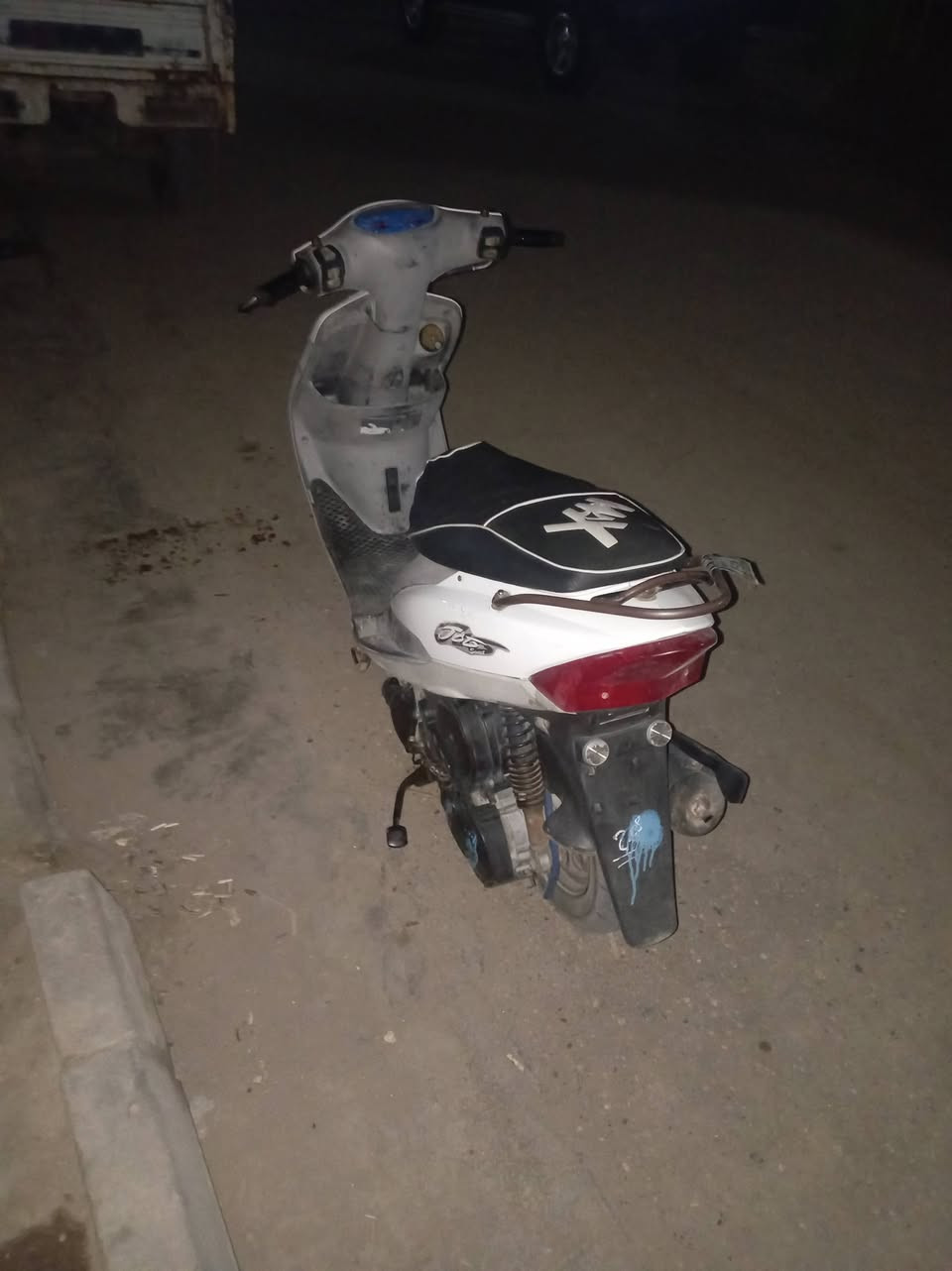 دراجه ماكس للبيع 550 وبيه مجال ***********
