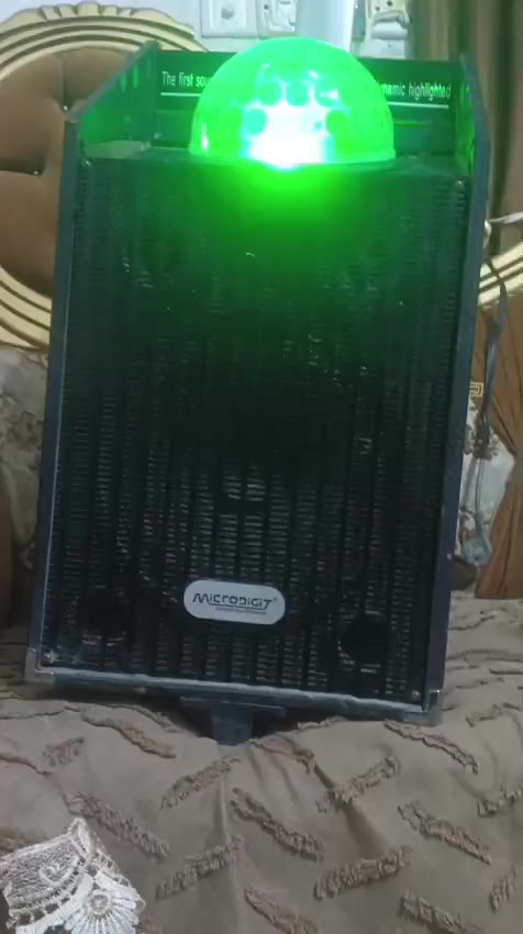 ام بي ثري صوته واضح عالي كلش رام وفلاش وبلوتوث كهرباء وشحن


**إذا كنت صاحب هذا الإعلان وتريد حذفه لأي سبب، رجاءا أرسل رسالة إلى الدعم الفني**