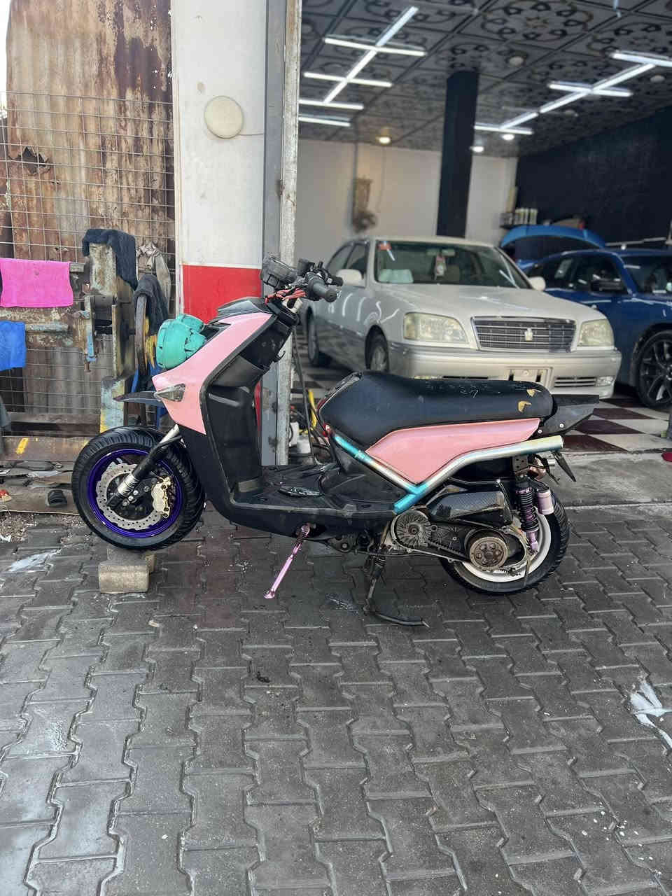 جبلي مديل 2011 دراجة كلشي بيها خارجي مزود بس مكينة ما مزودة صدر ديواي بلادي ماتعرفة اسئل عنهة ويل بلادي فج برمبوو ستان صفح دبلات خلفي رياضي صفحة كلجات ذني صالنصة قطعتين بلادي وياها  تزويدات البلاد ملاتها الي انا خالهن ملقط وايرات قبق جوزة قبق عمبار قطرة اكسل وقطرة دهن وقبق فلاوين ووقاعدة رقم شاصي . مكاني ابي الخصيب
دراجة محتاج وراريد ابيعها كفالة من تدخين تبخير تنقيص دهن اخذ افحص وين ماتريد اذا مفتوحة لاتاخذها 
 رايدها مليون و700 وبيها مجال  ***********
