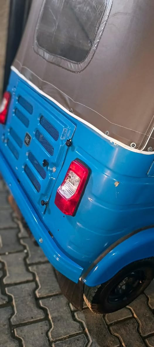 سلام عليكم تكتك  عشرين امرقمه سعره 6700 وبهيه مجال مكان بغداد الشعله هذه رقم***********
