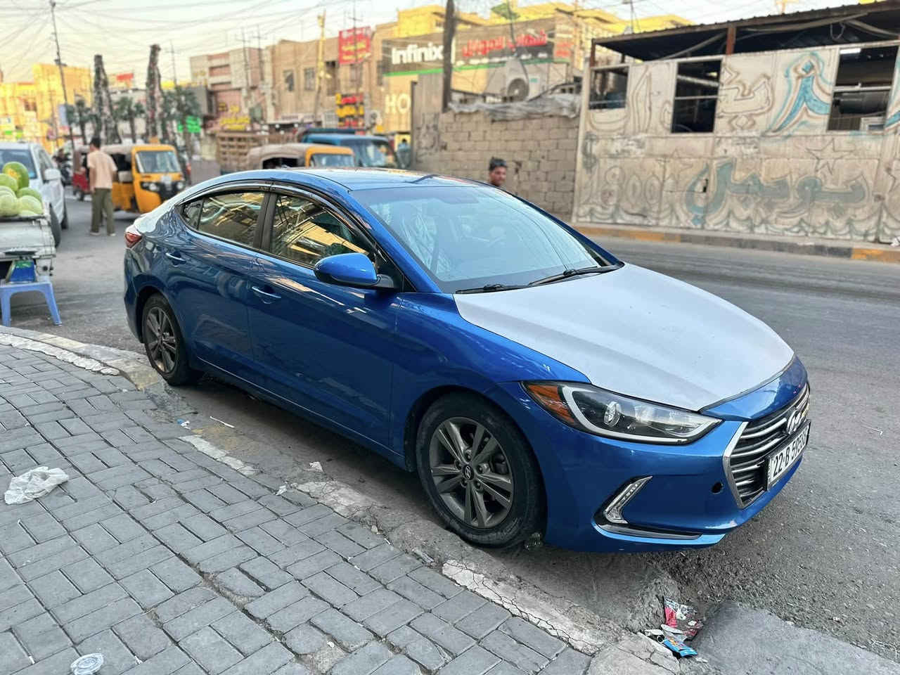 السلام عليكم 
النترا موديل 2018
وارد امريكي بيها جاملغ خلفي بدون دواخل صبغ 3 قطع فقط رقم أربيل وكالة او تحويل عادي جدا ابوالسنويا ابغدادسيارة جاهزة كير مكينة تبريد صدر كلة جاهز السيارة نضيفة جداً مكان السيارة بغداد السعر 125$ اي استفسار ***********
