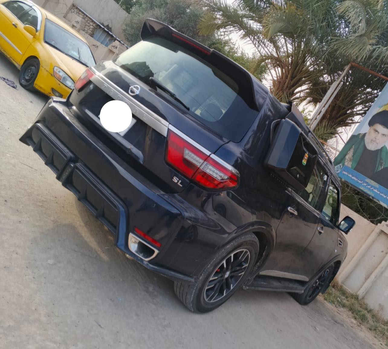 سلام عليكم نيسان باترول للبيع موديل 2023 خليجي بيها ضربه جاملع امامي جها الصدر وعندي التصوير اعلئ فئه Vip السياره فول مواصفات فوك الفول
سقف روز رايز
تاير حجم ٢٠
محرك ٨ سلندر الوحش
٥ كاميرات
سلايت
تشغيل عن بعد 
مقاعد جلد خزن ميموري
داخل السود
رادار ٣٦٠
مرايا كهربائيات
مستعجل عل بيع وماكو هيج سعر(530) وبيها مجال وماكو هيج سعر مكان السيارة بغداد
***********
