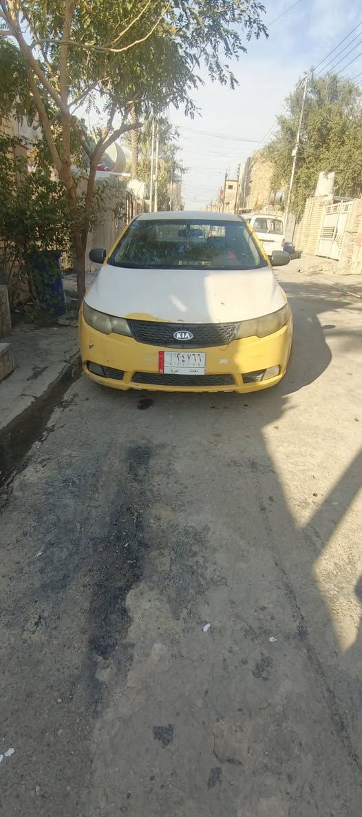 فورتي 2011 مكينه جديده كير بي عته بدايت تحريكه للعلم كير جديد مبدلينه صدر نص عمر أمامي فقط  باقية تفصيل بلسونار السعر 78  مكاني بغداد ***********
