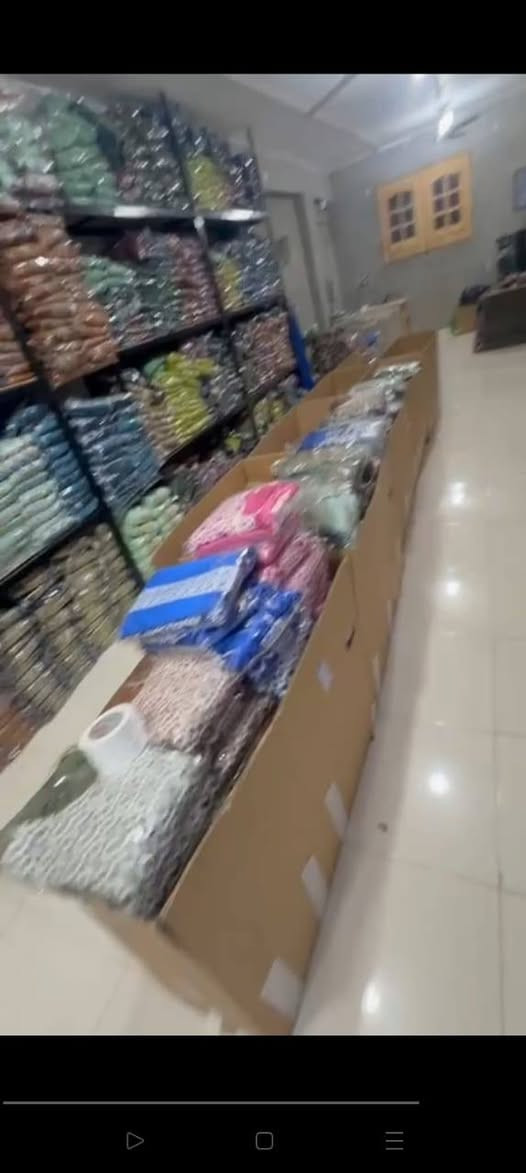 اى حد فاتح محل او بيتاجر في الملابس الجملة يبعت تم أنا هضيفو للمصنع مباشره


**إذا كنت صاحب هذا الإعلان وتريد حذفه لأي سبب، رجاءا أرسل رسالة إلى الدعم الفني**